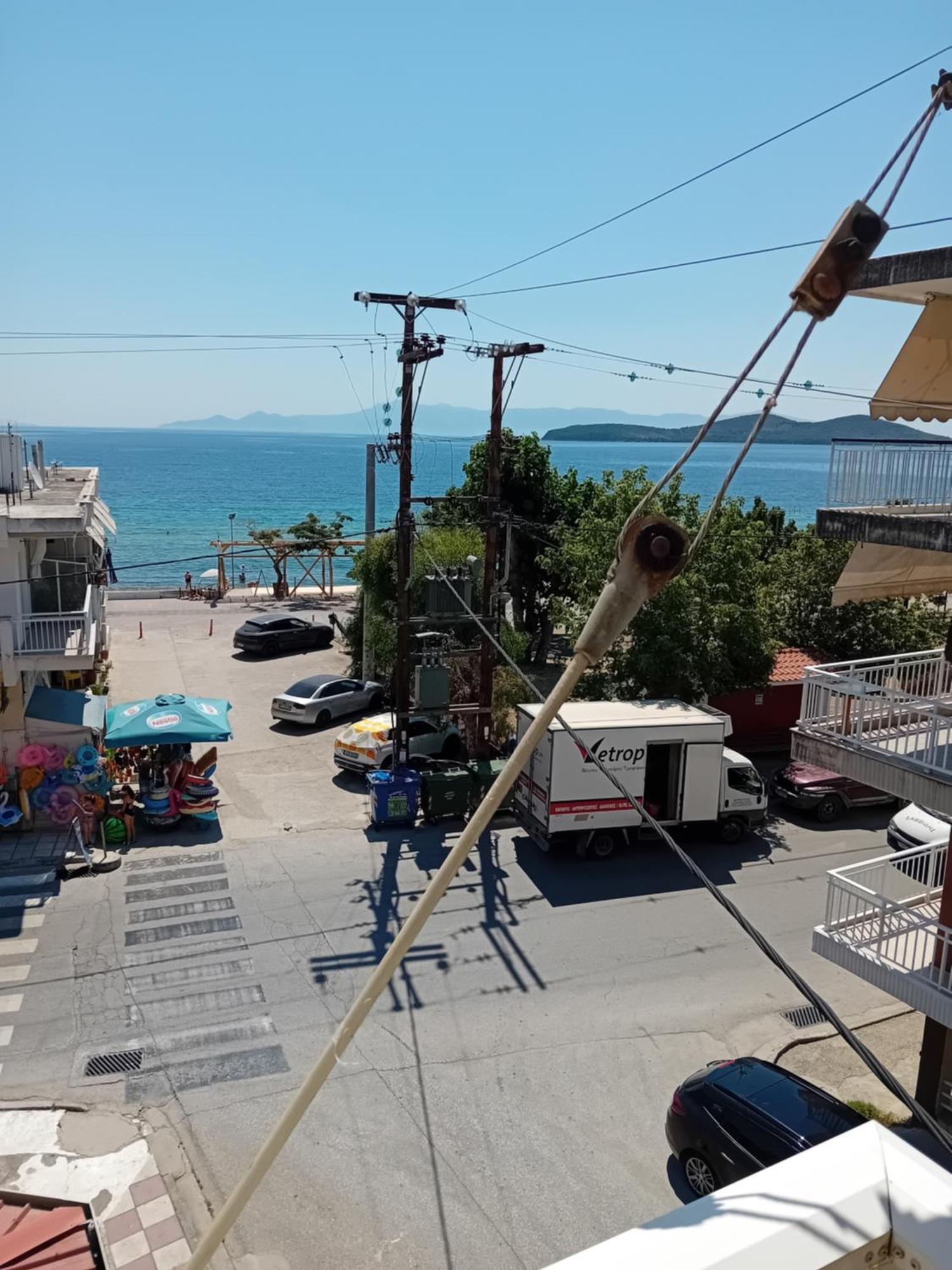 Sea Appartement Néa Péramos Buitenkant foto